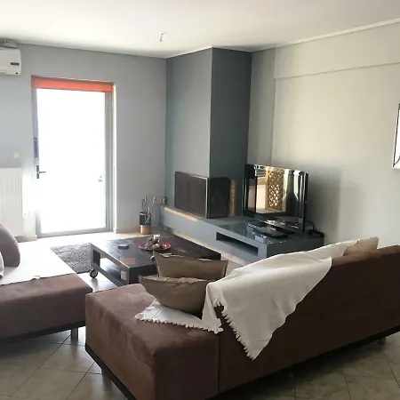 Cozy Flat Near City Center